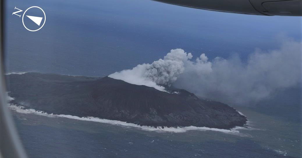 西之島　新島　西之島の噴火 の様子 （2023年１月25日撮影）