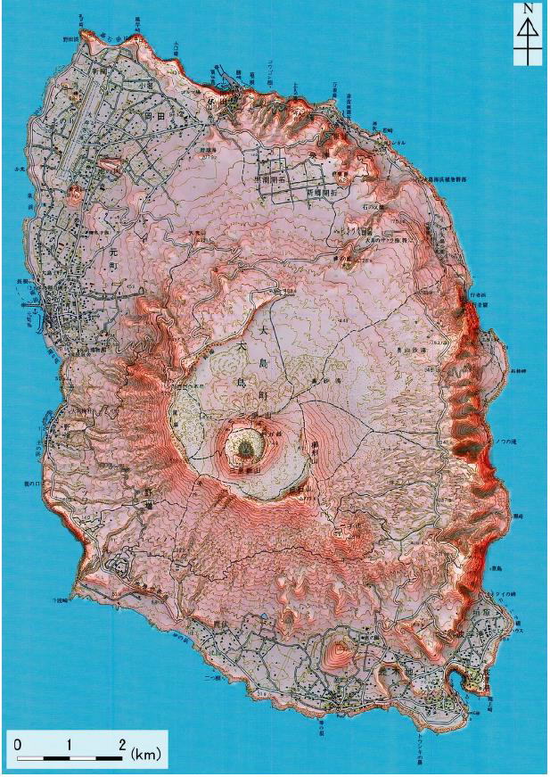 伊豆大島の地形図 (気象庁，2013)