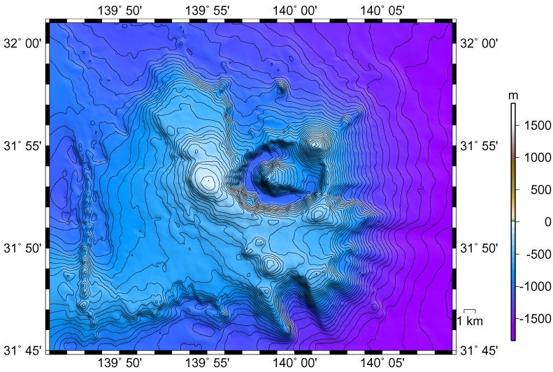 明神礁 (ベヨネース列岩)  海底地形図 2