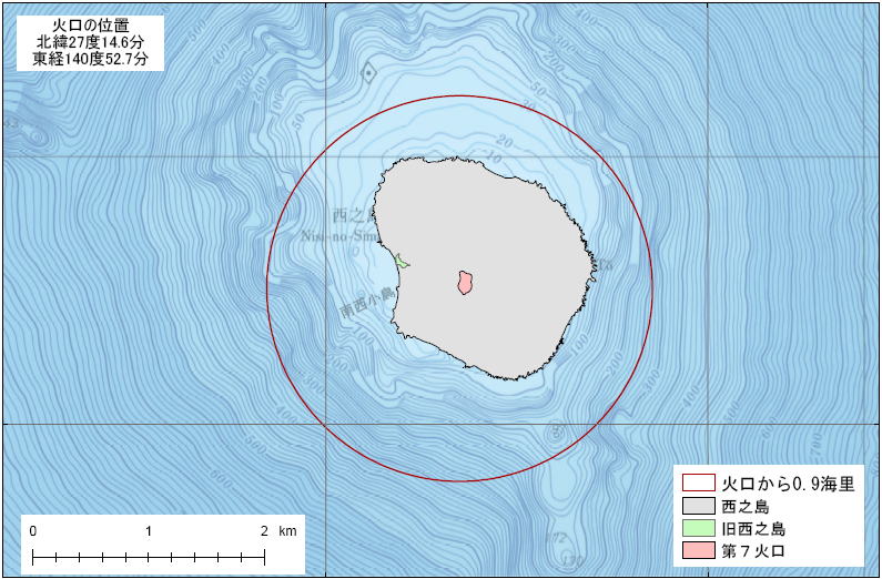 赤線の円内が、西之島（西ノ島）の中心から半径 1.5キロ（0.9海里）の範囲