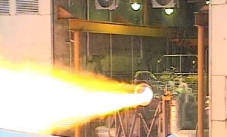 H3ロケット 第1段用エンジン 「LE-9」 原型燃焼器単体試験